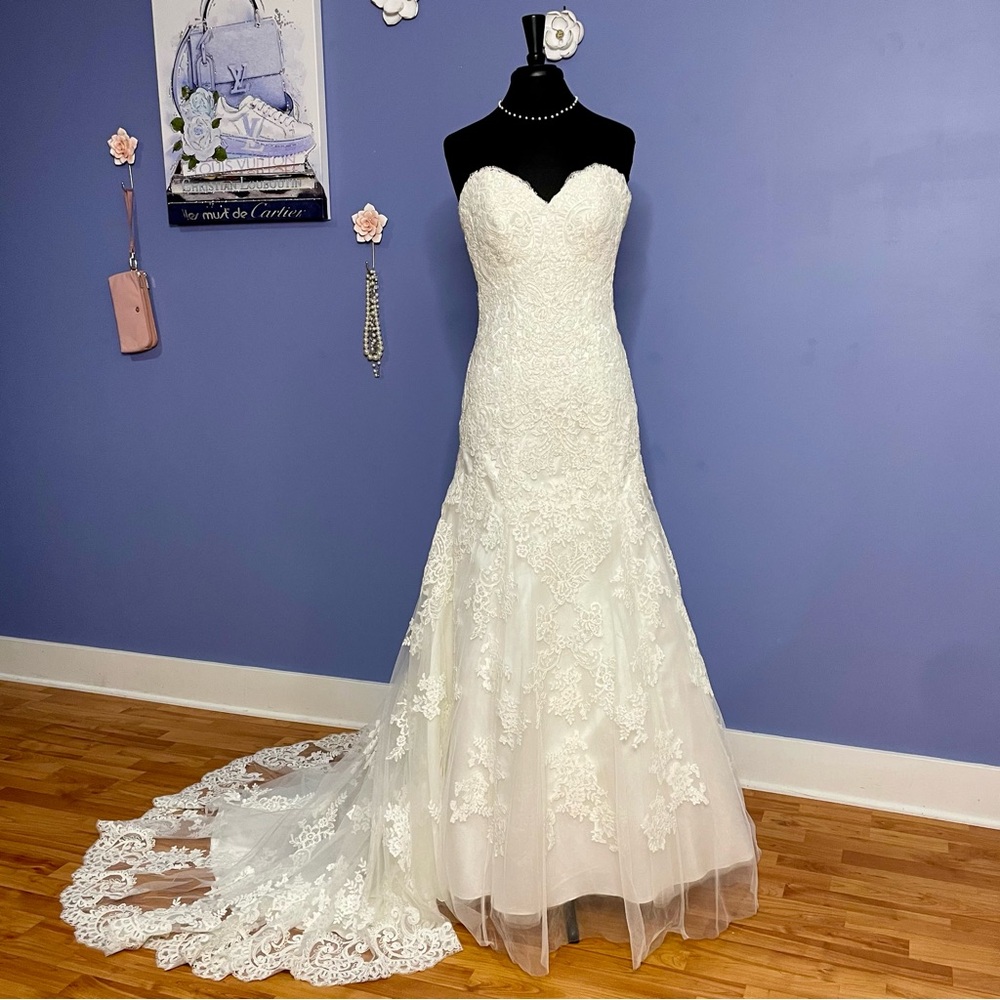Allure Bridals Ivory Lace Strapless Gown